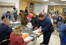 A HMDK ösztöndíjjal támogatja a magyar iskolába járó gyerekeket