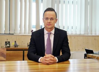 Szijjártó: A HMDK összekötő kapocs a két ország között