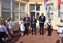 Ünnepélyes keretek között átadták a kopácsi Tangazdaságot és Ifjúsági Központot