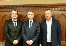 Egyeztető ülés a magyar parlamentben