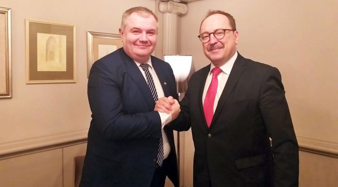 Németh Zsolttal tárgyalt Jankovics Róbert
