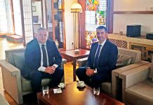 A HMDK elnökével találkozott elsőként az új magyar nagykövet és főkonzul