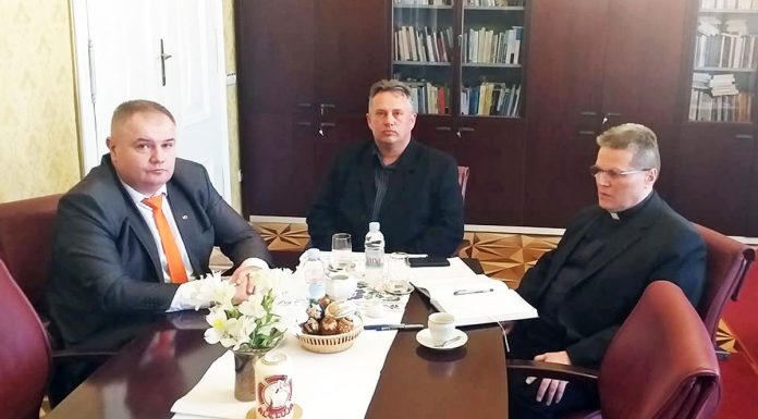 Érseki audiencián a HMDK vezetői