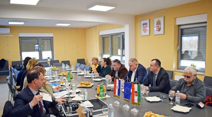 A nemzeti kisebbségek jogairól tárgyaltak a HMDK médiaházában