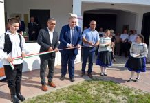 Átadóünnepség Várdarócon