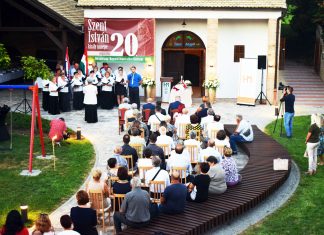 A HMDK központi Szent István-napi ünnepsége Sepsén