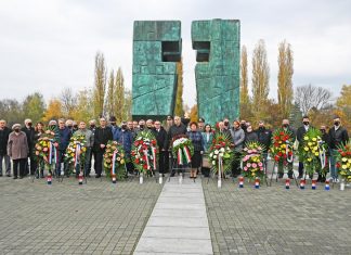 A 29 évvel ezelőtti tragikus eseményekre emlékeztek Vukováron