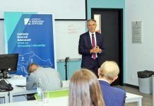 Jankovics Róbert előadást tartott a budapesti német nyelvű egyetem vezetőinek és hallgatóinak