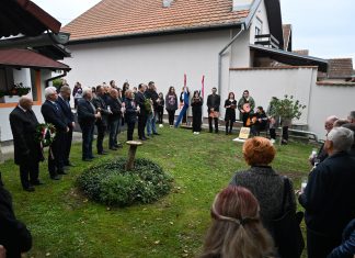 Tiszteletadás az aradi tizenhármaknak