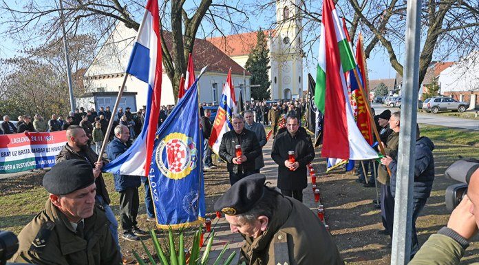 Harminc éve esett el Szentlászló