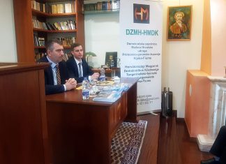 Nagyköveti látogatás a fiumei magyar házban