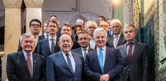 Ünnepi ülés Szabadkán: húszéves a magyarigazolvány-rendszer