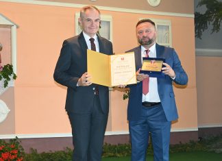 A Tordincei járás díszpolgárává avatták Jankovics Róbertet, a HMDK elnökét