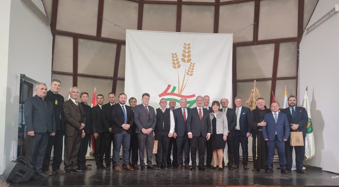 A HMDK Gazdaköre is részt vett a Magyarok Kenyere-program adományozó ünnepségén