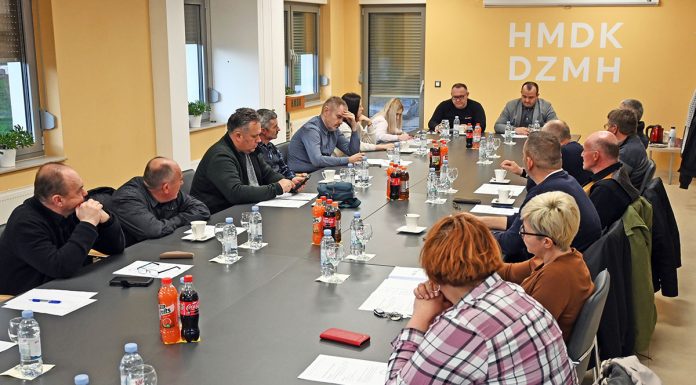 Ülésezett a megyei kisebbségi önkormányzat