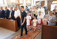 Szent István királyunkra emlékeztünk – a HMDK központi ünnepsége Újbezdánban