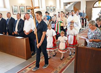 Szent István királyunkra emlékeztünk – a HMDK központi ünnepsége Újbezdánban