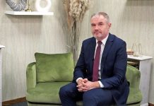 Évértékelő beszélgetés Jankovics Róbert parlamenti képviselőnkkel