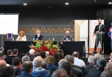 Április 5-től indul az új pályázat mikro- és kisvállalkozások, valamint parasztgazdaságok számára – projektbejelentő volt Pélmonostoron