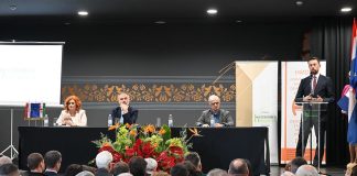 Április 5-től indul az új pályázat mikro- és kisvállalkozások, valamint parasztgazdaságok számára – projektbejelentő volt Pélmonostoron