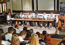 Jankovics Róbert is részt vett a XXI. Vajdasági Szabadegyetem keretében tartott nemzetpolitikai panelbeszélgetésen