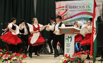 A HMDK március 15-i központi rendezvénye: méltóképpen emlékezett a horvátországi magyarság